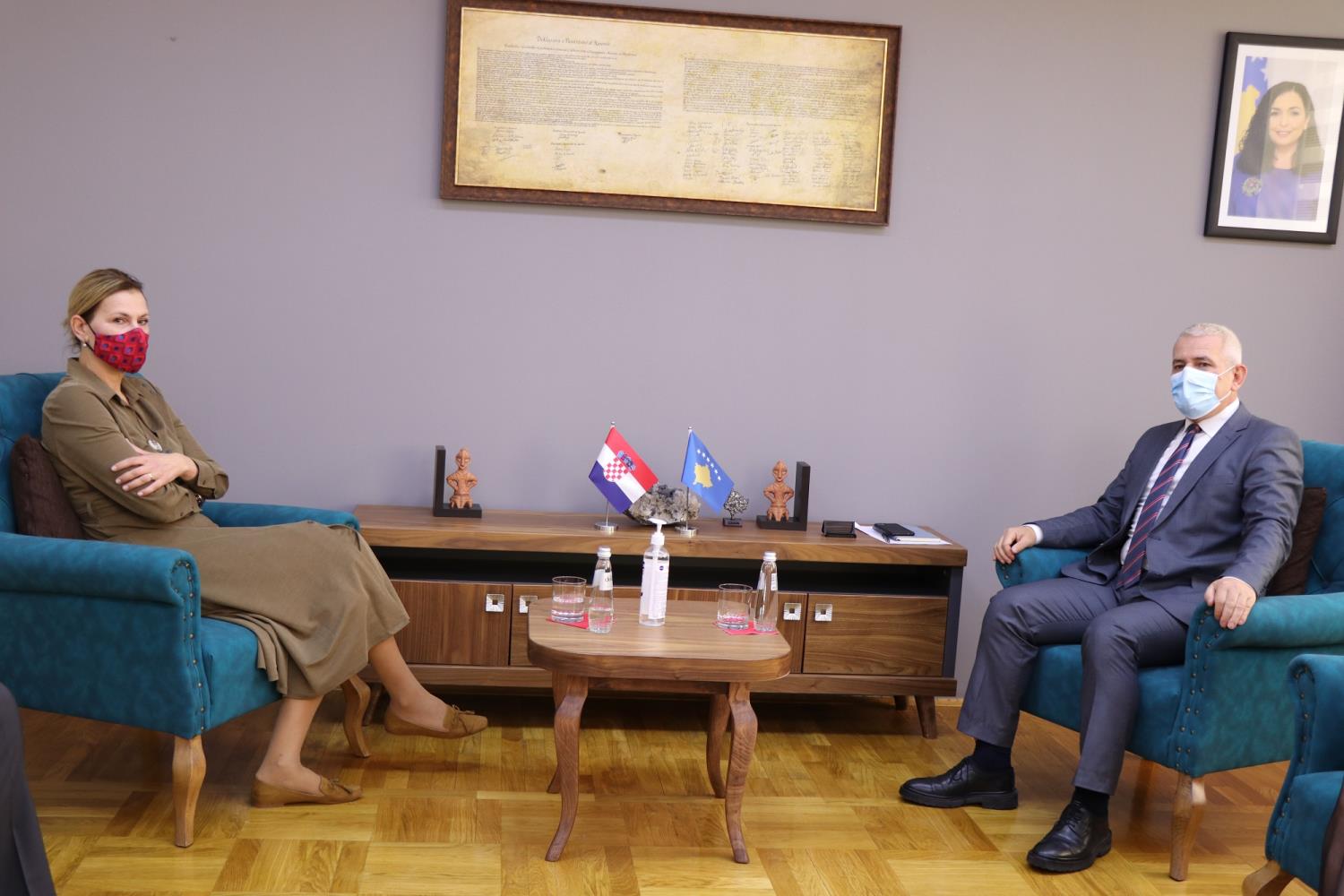 Ministri Sveçla priti në takim ambasadoren e Kroacisë në Kosovë, Danijela Barišić
